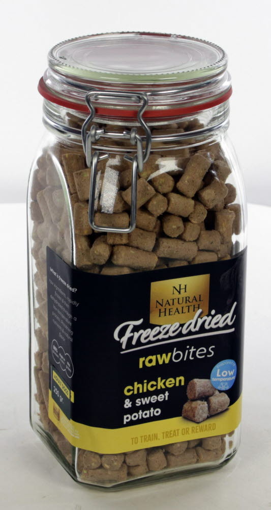 Natural Health Dog Raw Bites Freeze Dried Snack Chicken