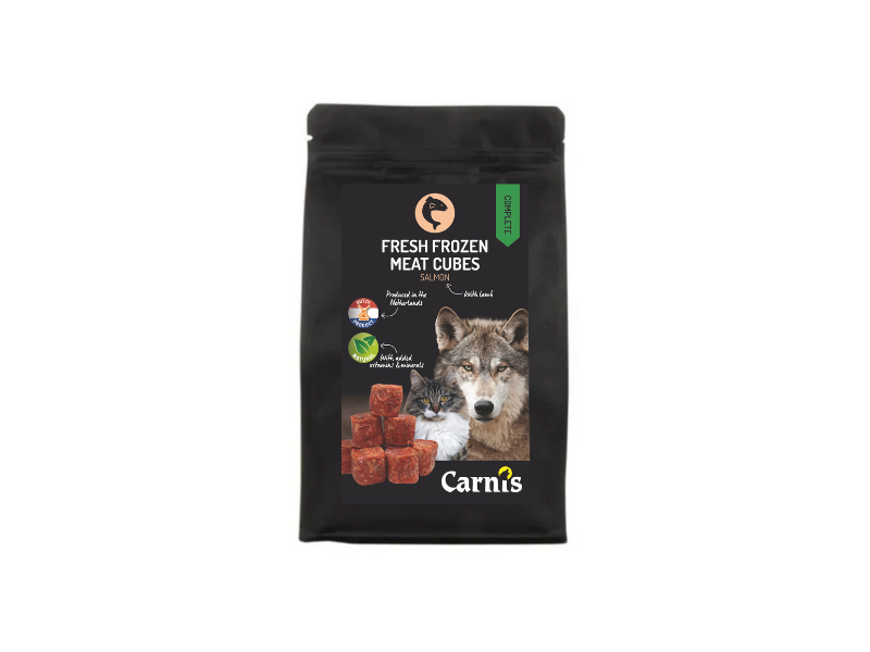 Carnis Vers Vlees Cubes Zalm Compleet 8 x 500 gr.